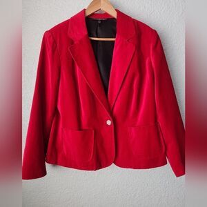 Briggs New York Red Blazer Velvet with Notched Lapel and Fitted Silhouette